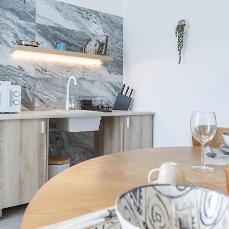 Mdb - Loft Bonito Y Comodo Estudio Cerca A La Estacion Joaquin Sorolla Lägenhet